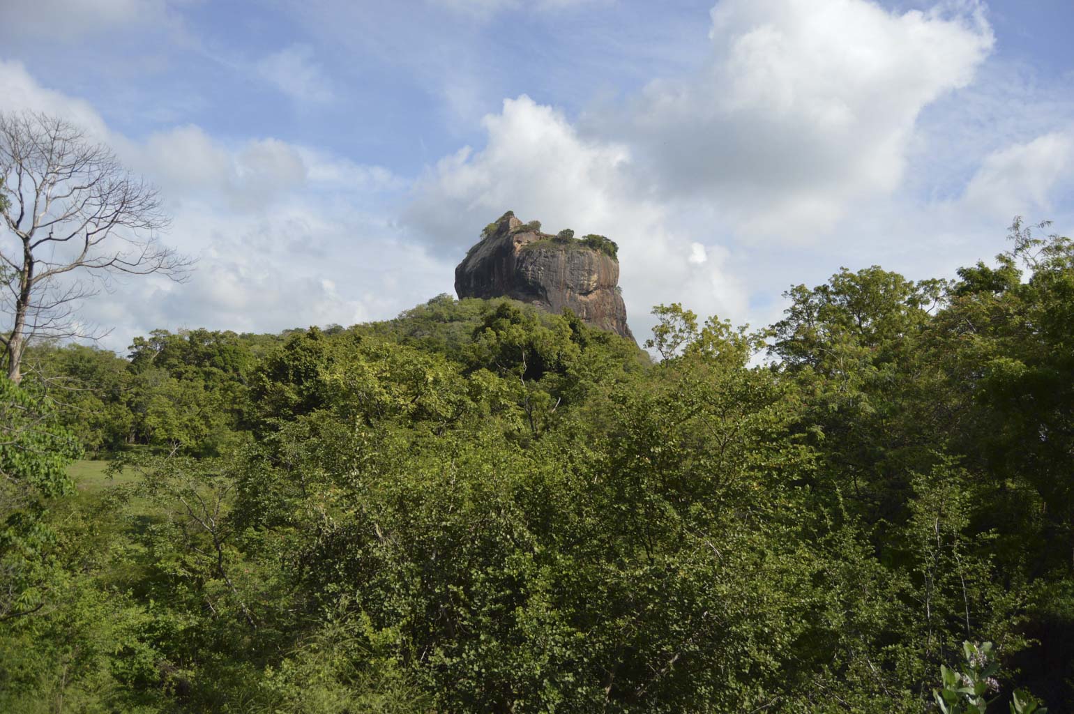 Prexmedia. Fotografia profesional. Mundo, viajes, aventuras, cultura, trekking. Sigiriya /Professional photography. World, travel, adventure, culture, trekking. Sigiriya