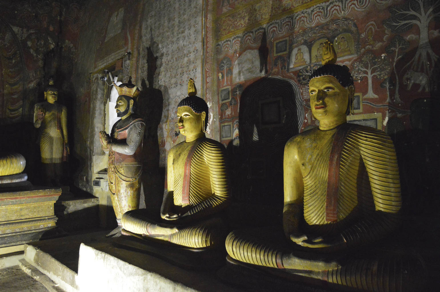 Prexmedia. Fotografia profesional. Religiones del mundo, semana santa, templos, católico, budista.../ Professional photography. World religions, Easter, Temples, Catholic, Buddhist. Sri Lanka